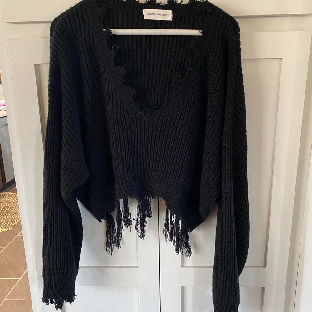 Goodnight Macaroon Black Cropped Sweater